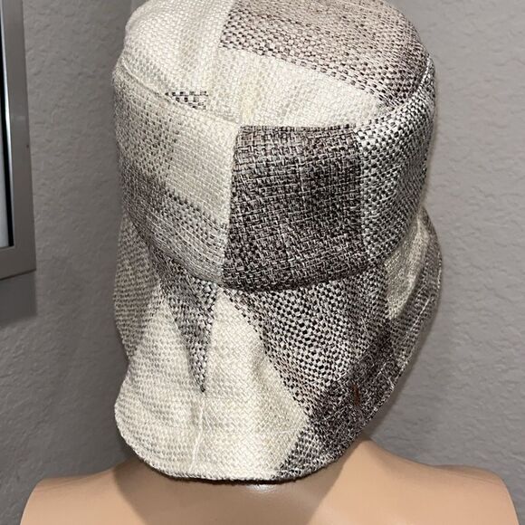 Reversible Bucket hat - Picture 3 of 7